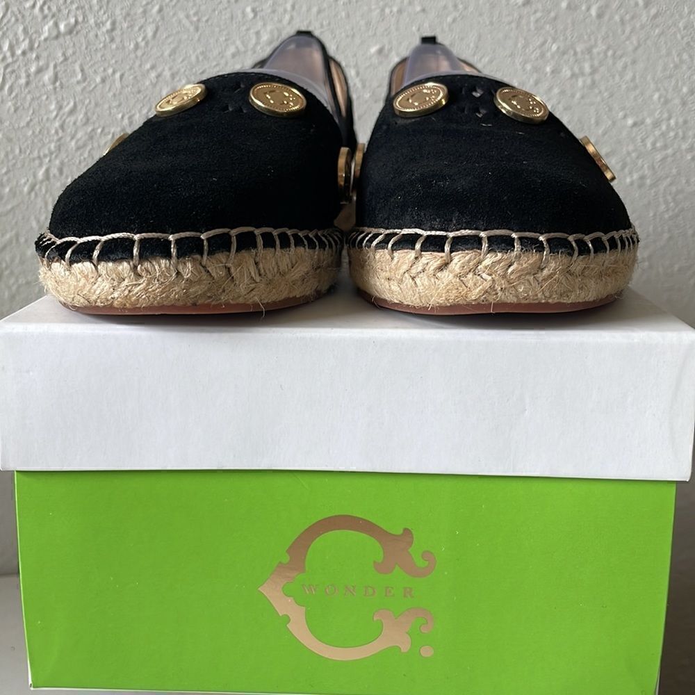 NIB C. Wonder Black Leather a suede Closed Toe Sandals Size 6.5M - Picture 2 of 7